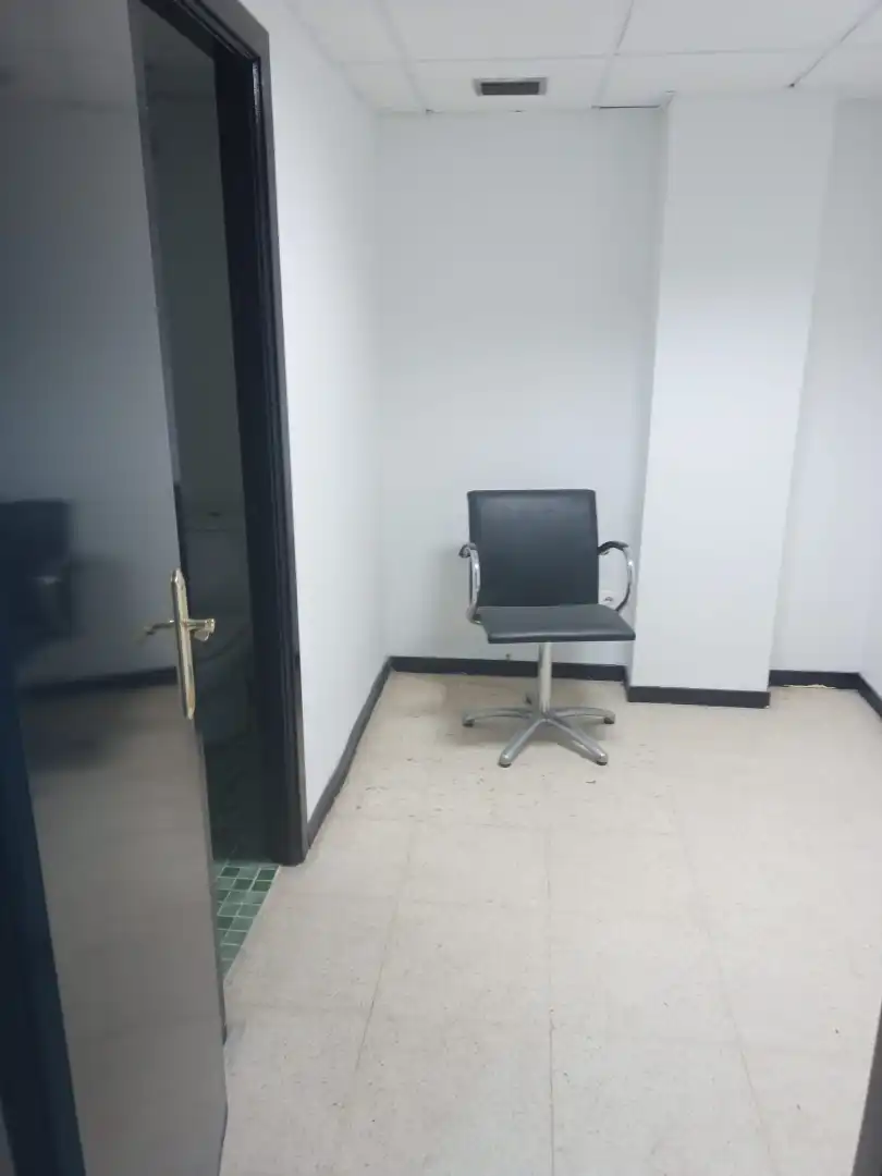 Oficina de alquiler en Elche / Elx