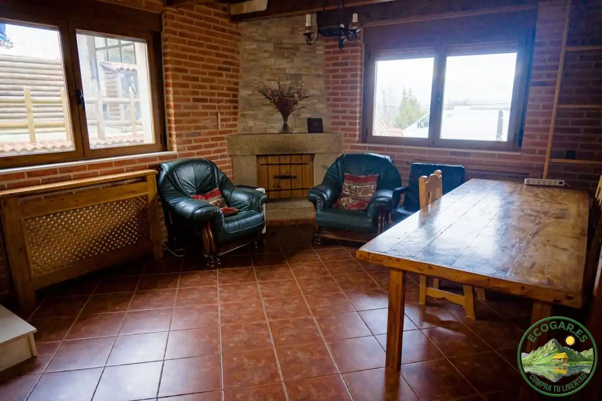 Comedor de Casa o chalet en venta en Villagatón con Aire acondicionado, Calefacción y Jardín privado