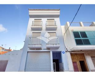 Vista exterior de Casa o xalet en venda en Museros amb Terrassa