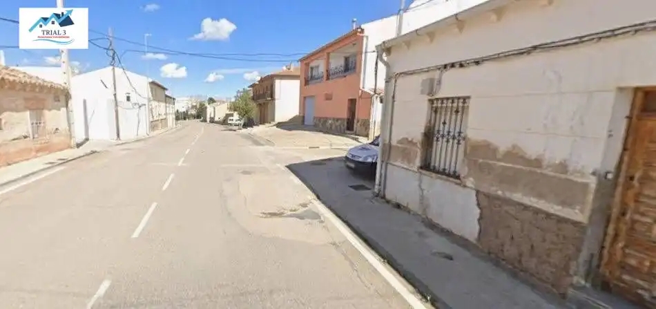 Exterior view of Garage for sale in La Puebla de Híjar