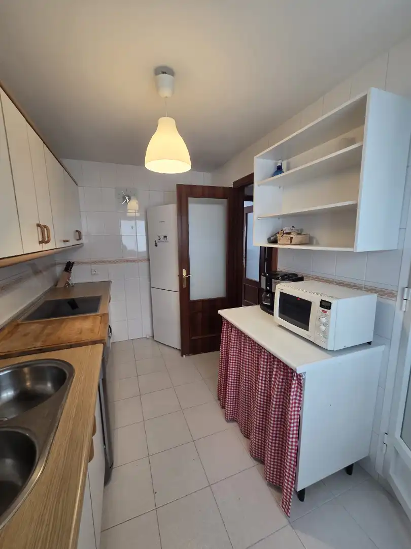 Küche von Wohnung zur Miete in Badajoz mit Klimaanlage, Heizung und Abstellraum
