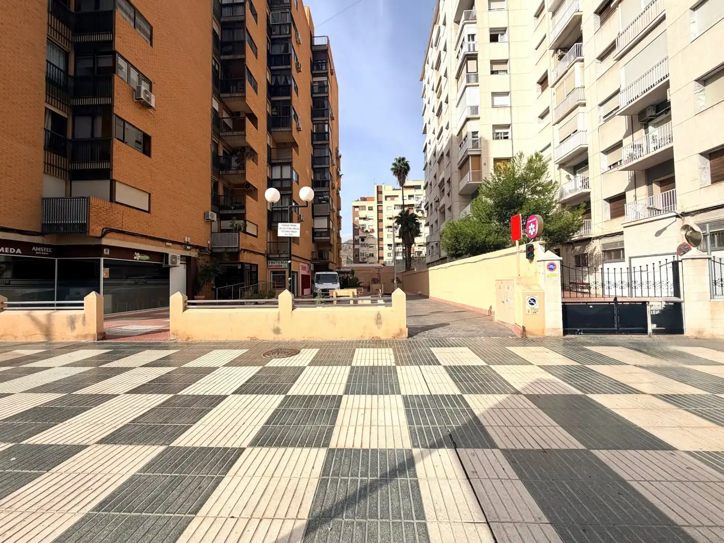 Individuel à vendre à Alameda de San Antón 13