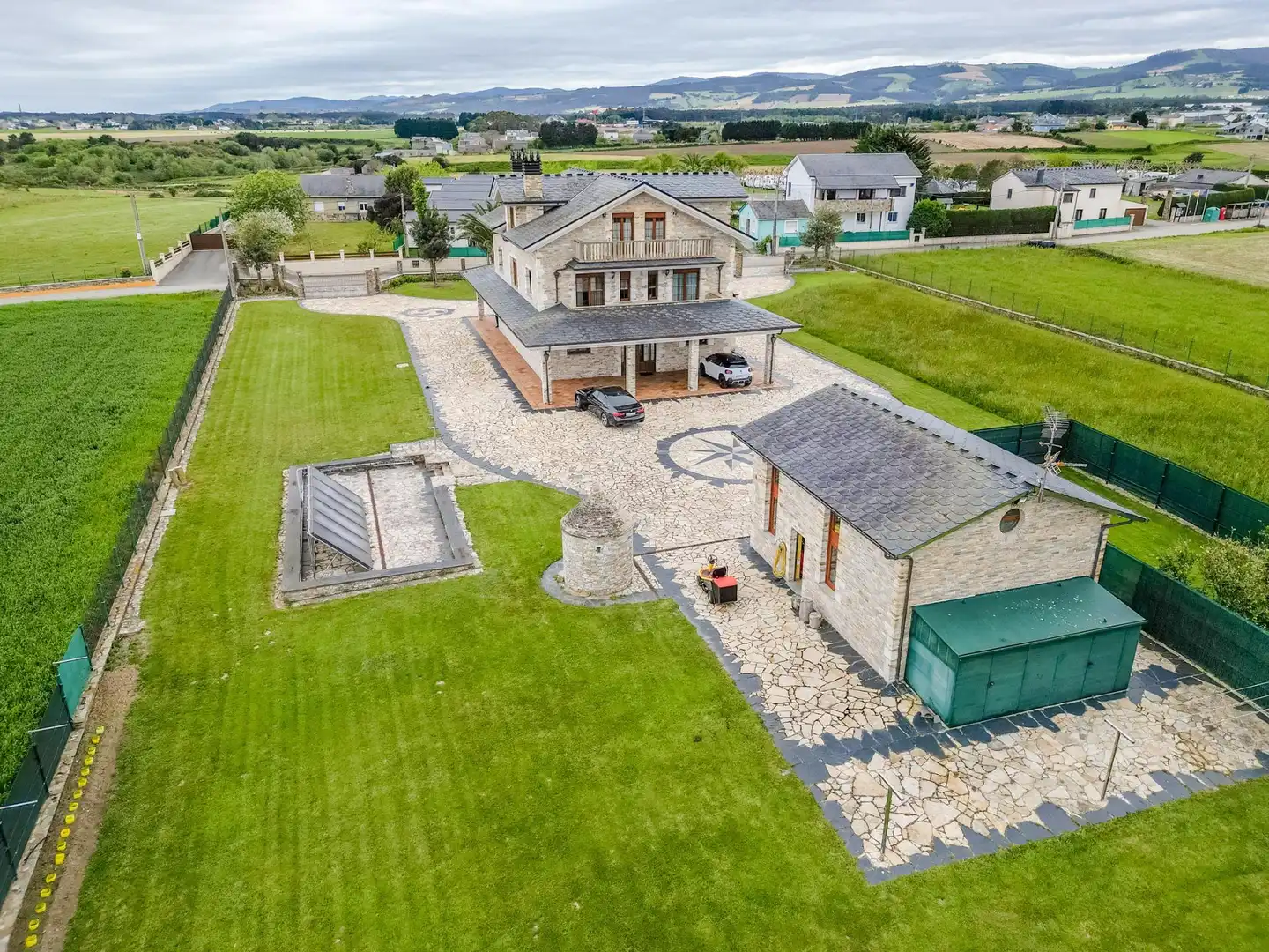 Houses for sale in Castropol