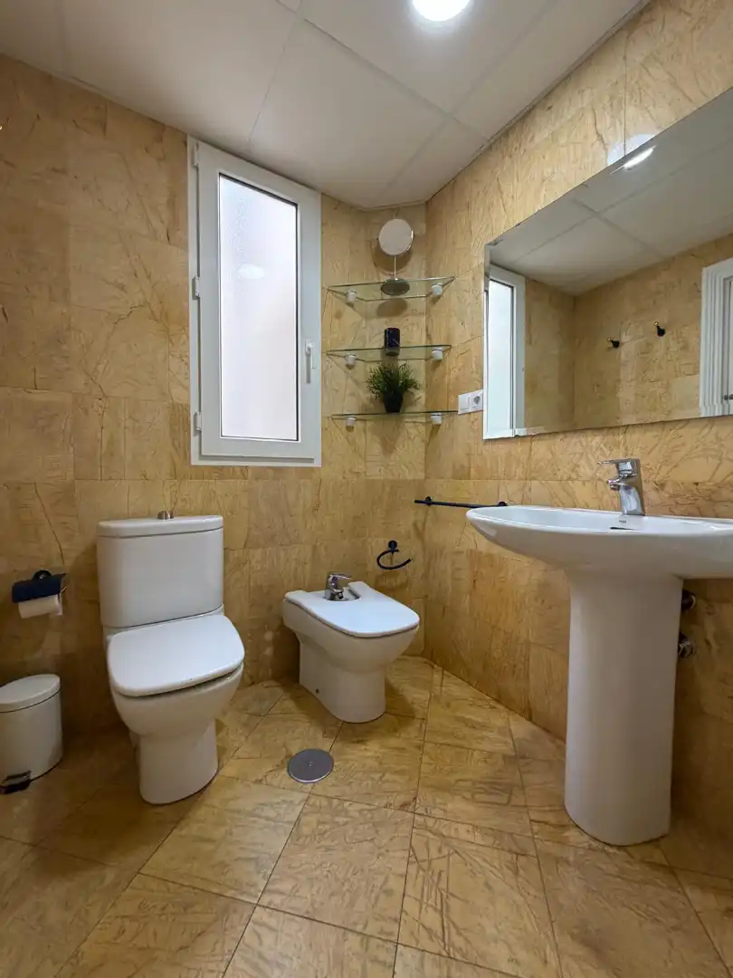 Flat for rent in Parque de Nicolás Salmerón, 11, Centro