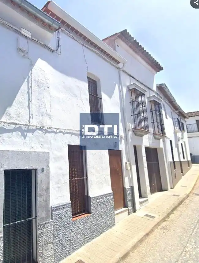 House for sale in Calle Doctor Garcia Sanchez 47
