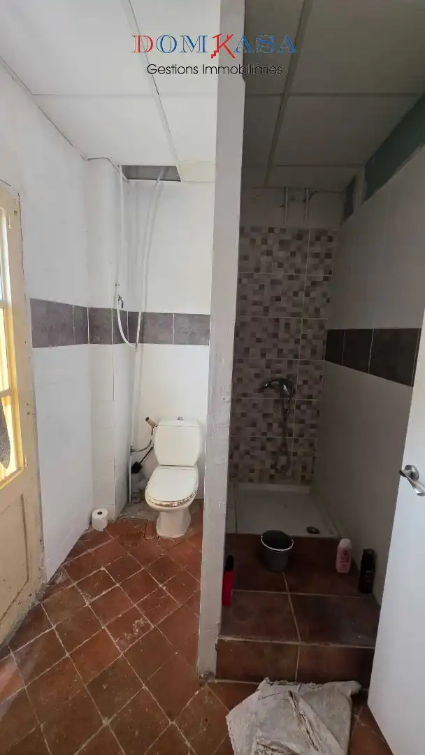 Bathroom of Buildings for sale in Tortosa