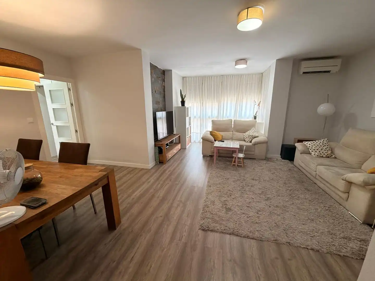 Living room of Flat for sale in Cartagena  with Air Conditioner and Furnished