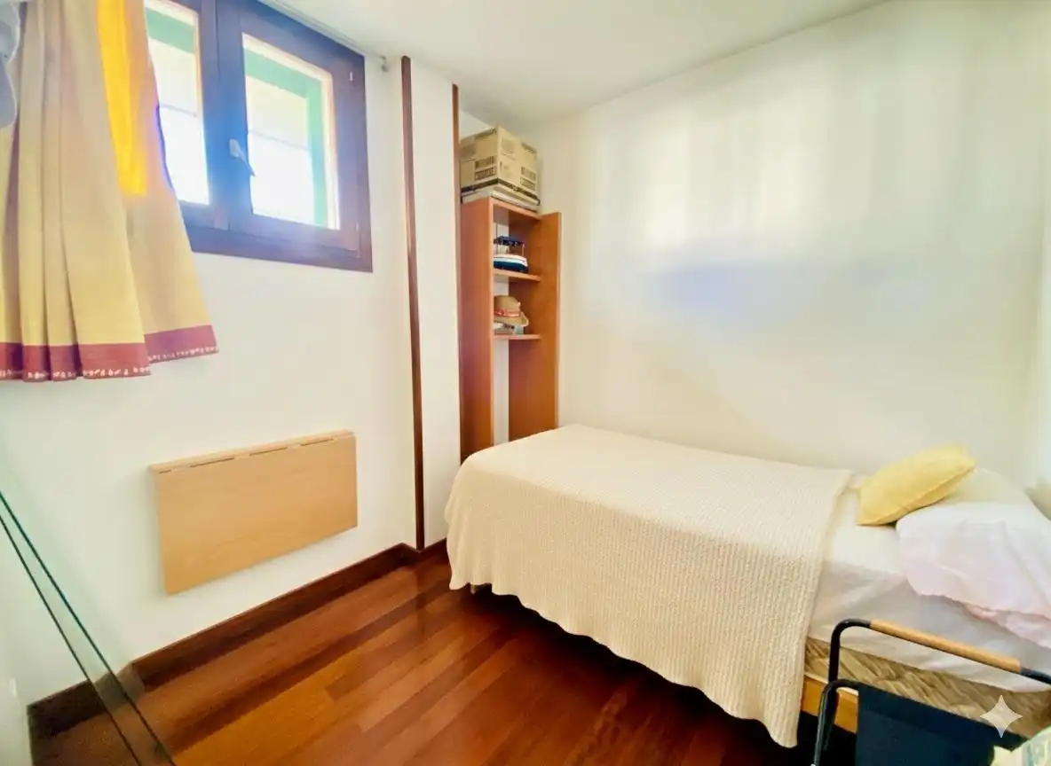Habitación de Piso de alquiler en Alcúdia con Aire acondicionado, Parquet y Terraza
