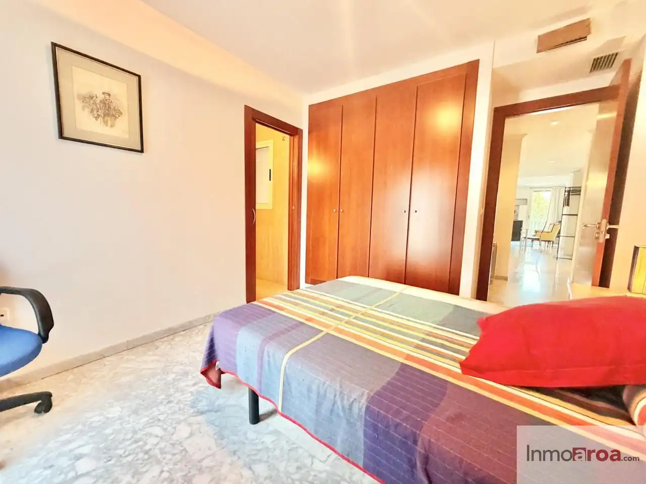 Schlafzimmer von Wohnung zur Miete in Valencia mit Klimaanlage, Heizung und Möbliert