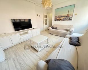 Living room of Flat to rent in Burgos Capital  with Heating, Terrace and Furnished
