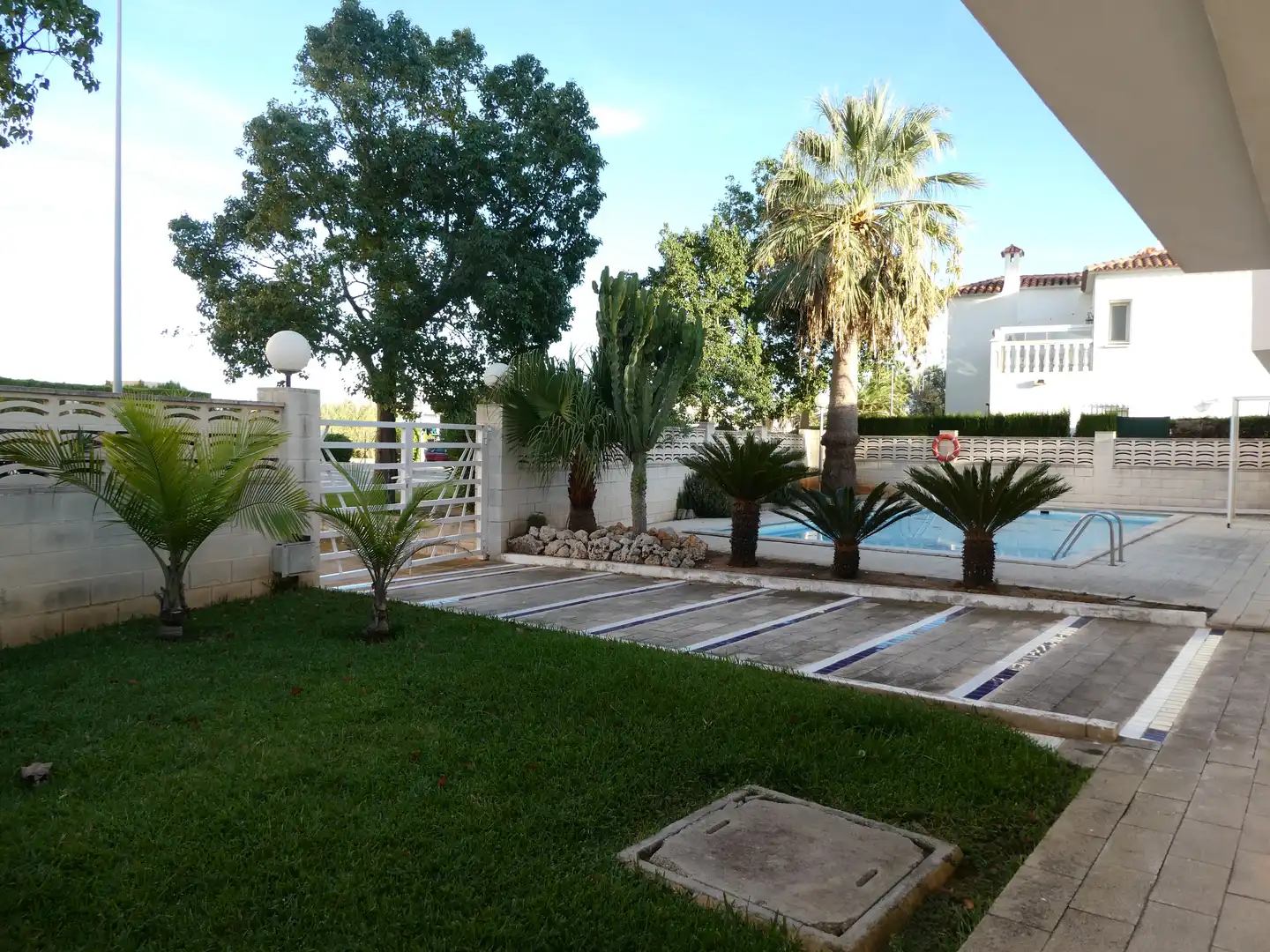 Dúplex de alquiler en Avinguda Dalí, Oliva Nova