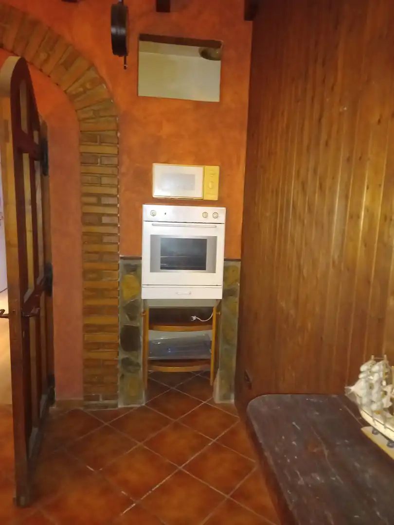 Cocina de Local en venta en San Adrián