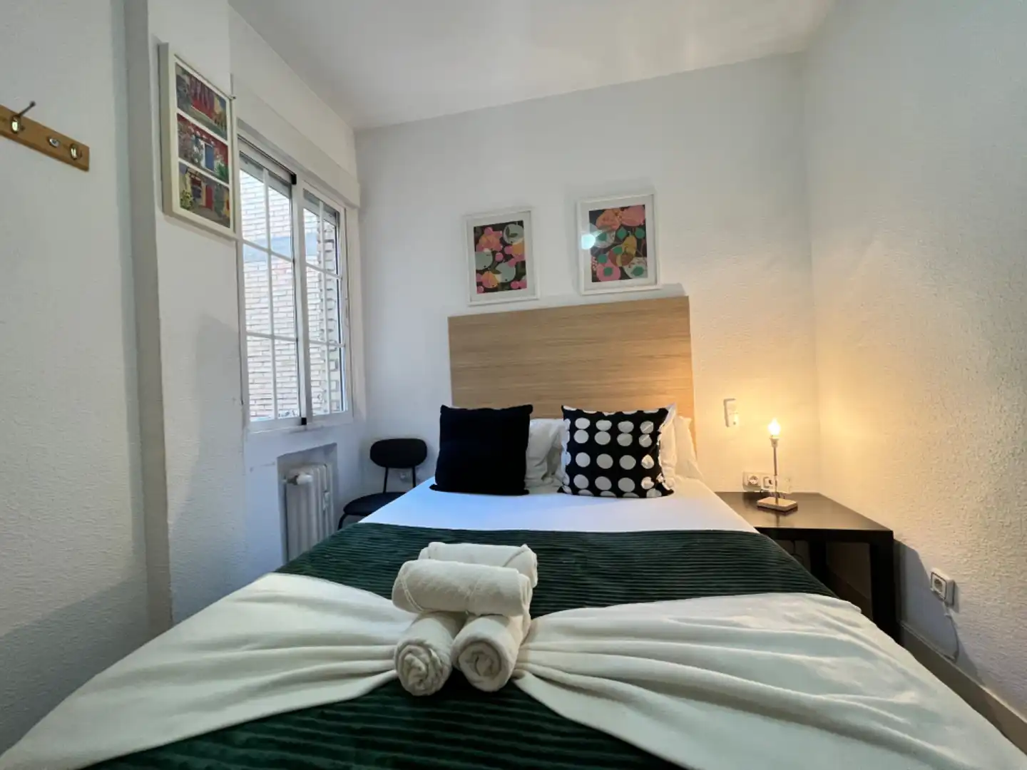 Schlafzimmer von Wohnung zur untervermieten in Madrid mit Klimaanlage, Terrasse und Möbliert