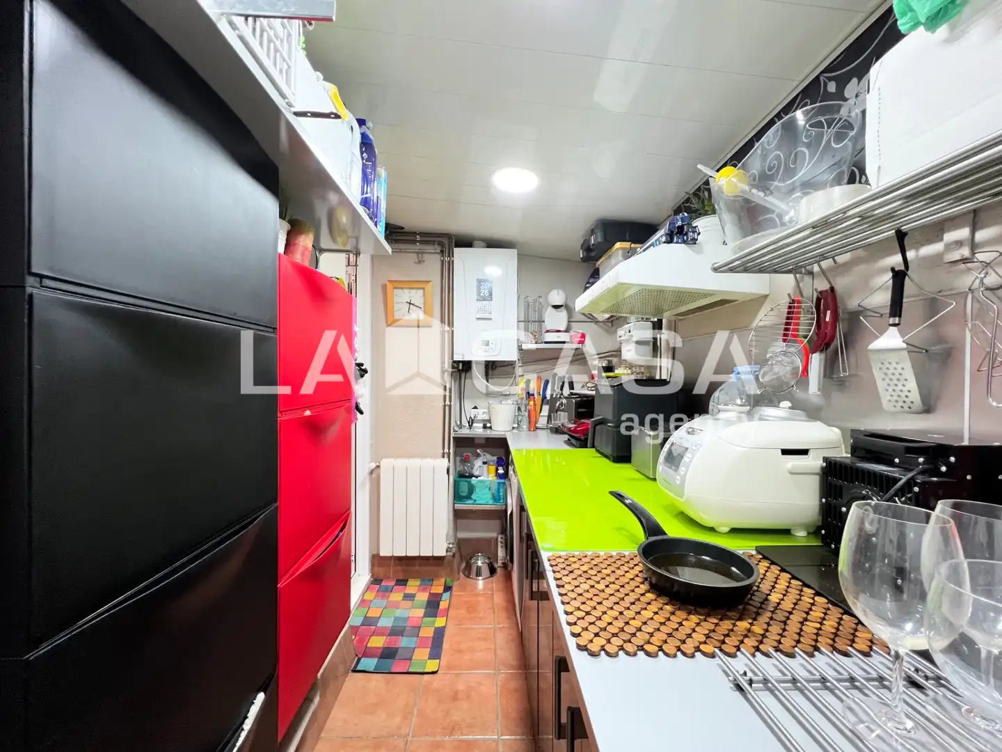 Kitchen of Flat for sale in Badalona  with Balcony