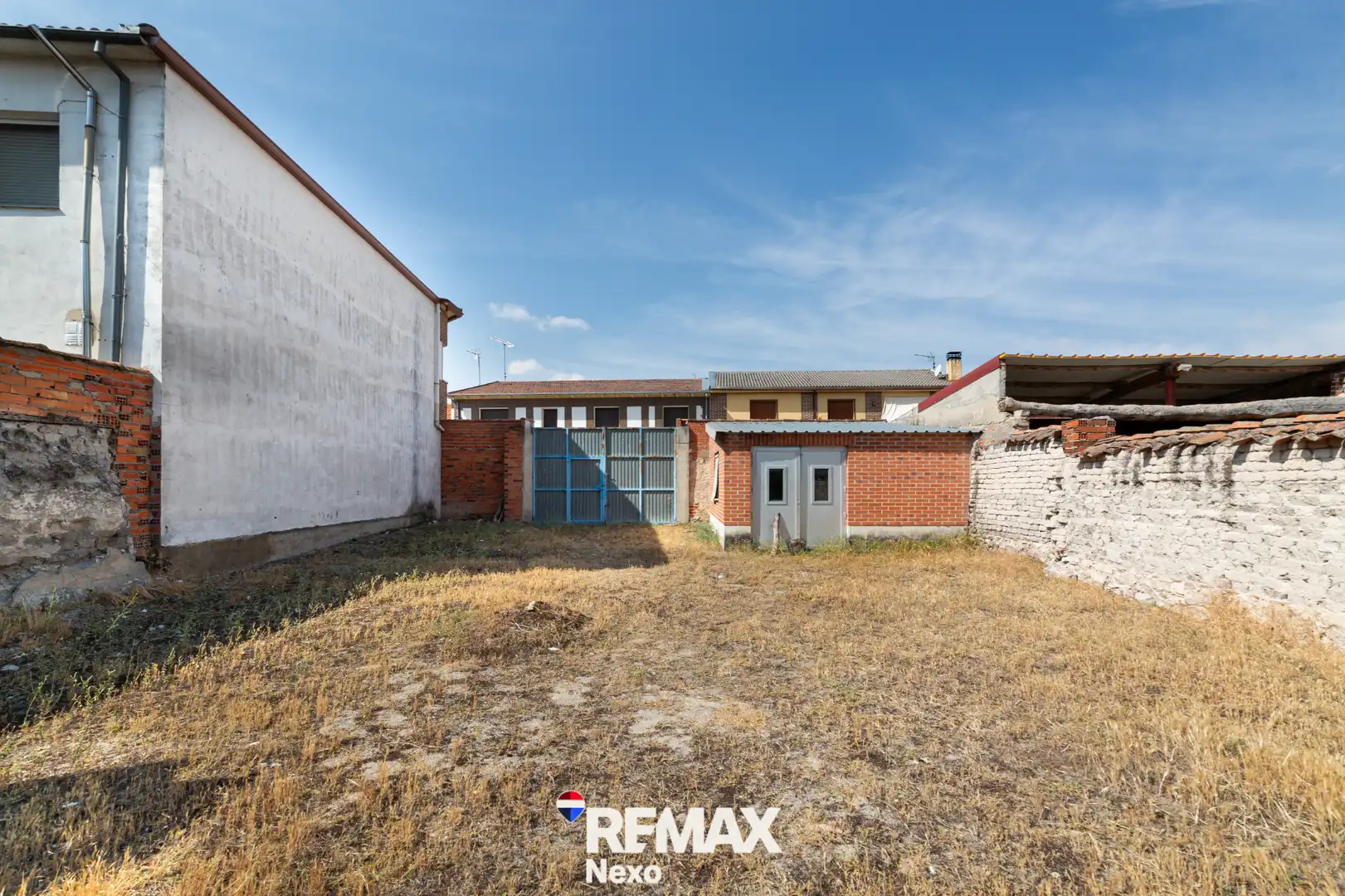 Casa adosada en venta en Villaverde de Íscar con Aire acondicionado, Calefacción y Jardín privado
