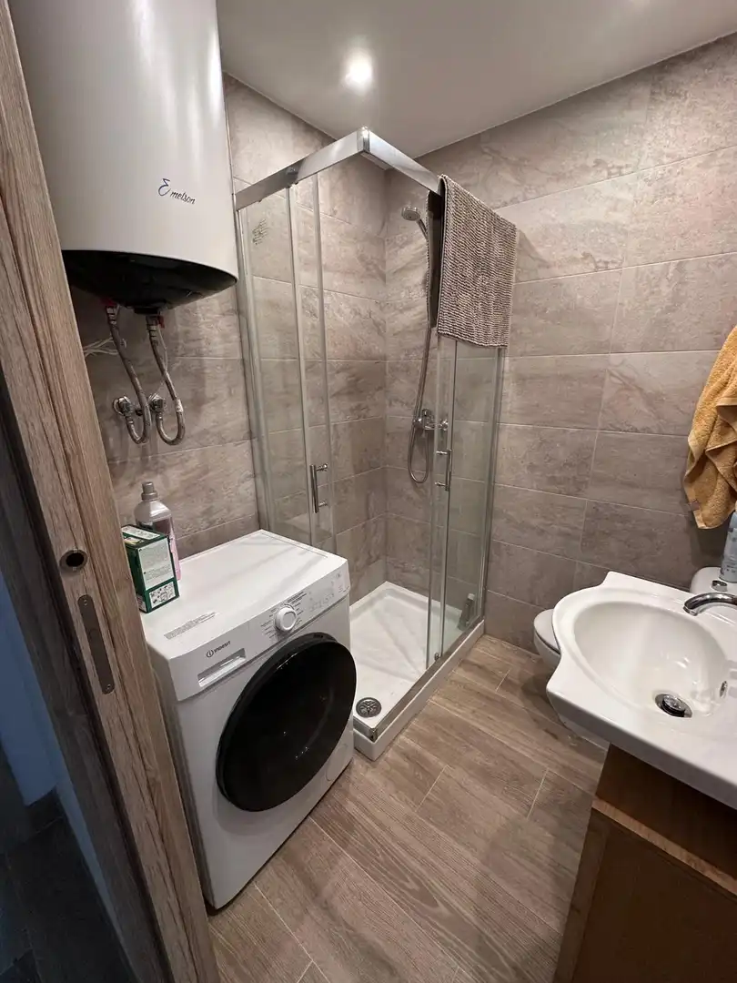 Baño de Piso en venta en San Lorenzo de El Escorial con Calefacción y Terraza