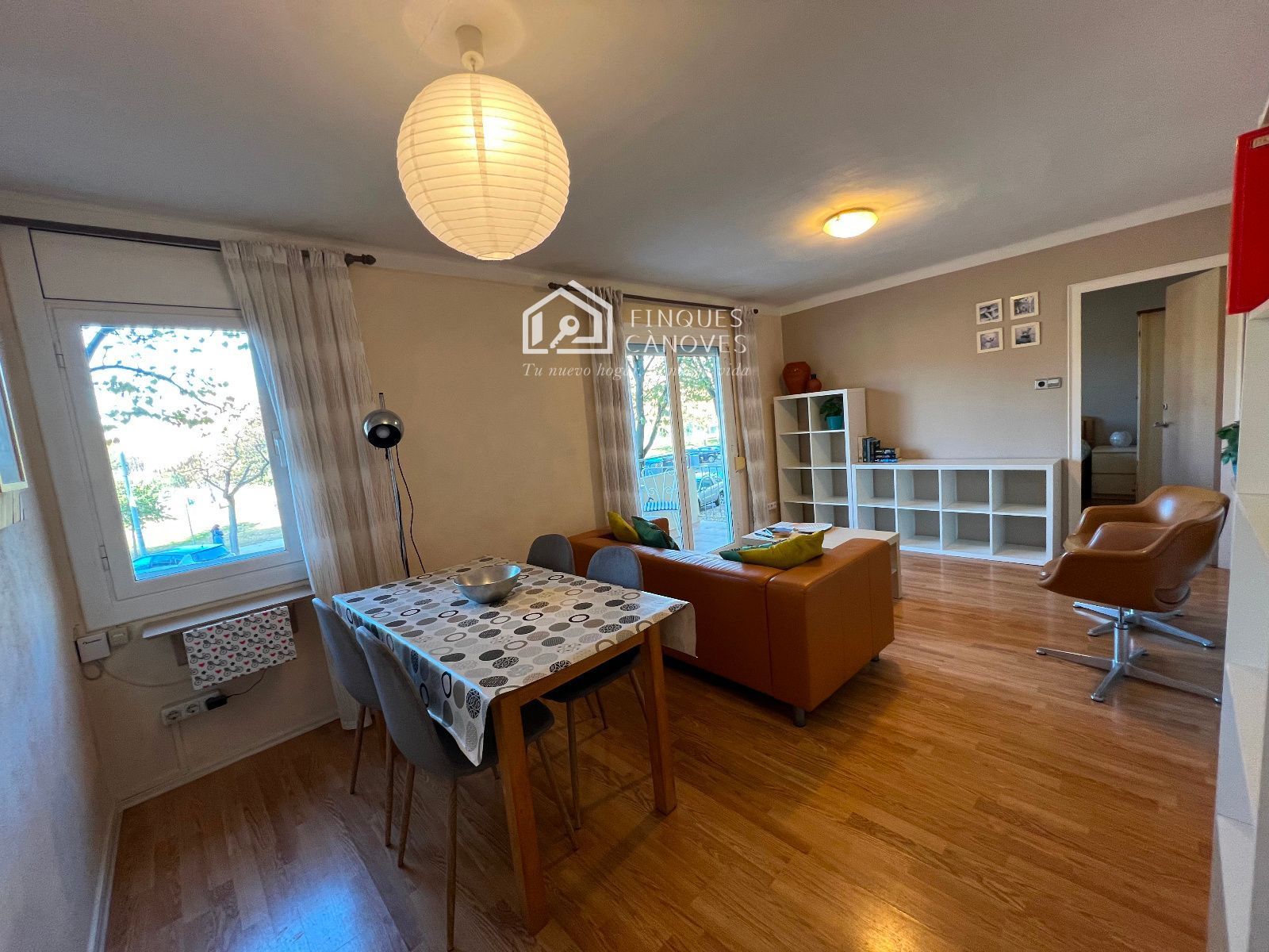 Vista exterior de Pis en venda en Girona Capital amb Calefacció, Parquet i Terrassa