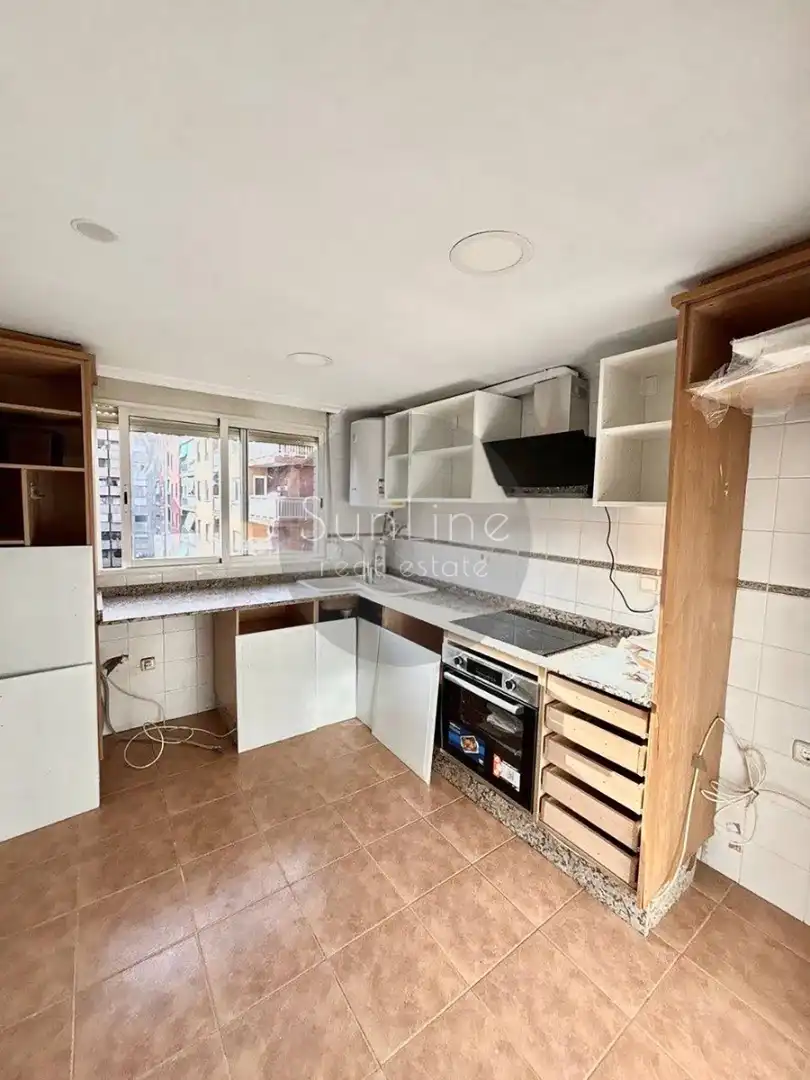 Cocina de Piso de alquiler en Valencia con Aire acondicionado, Terraza y Se aceptan mascotas