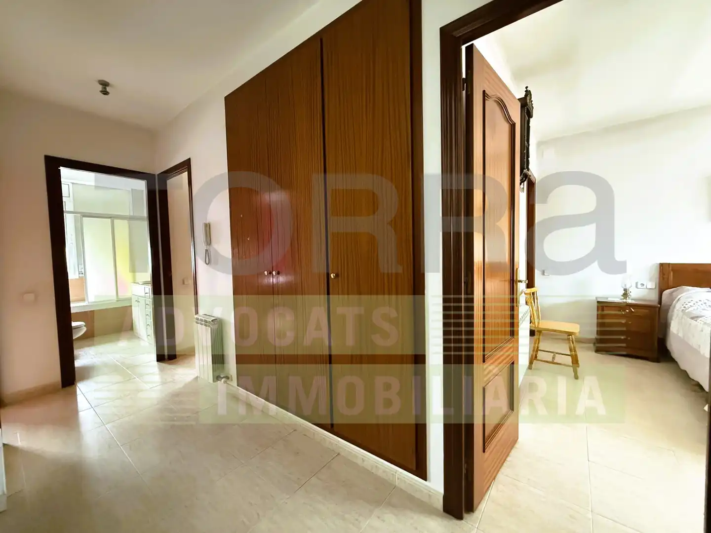 Casa pareada con terraza en venta en Carrer de Josep Tarradellas, imagen 19