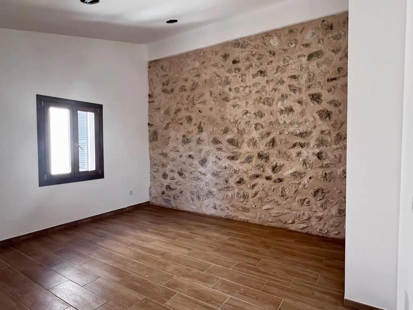 Flat for rent in Campanet  with Air Conditioner and Terrace