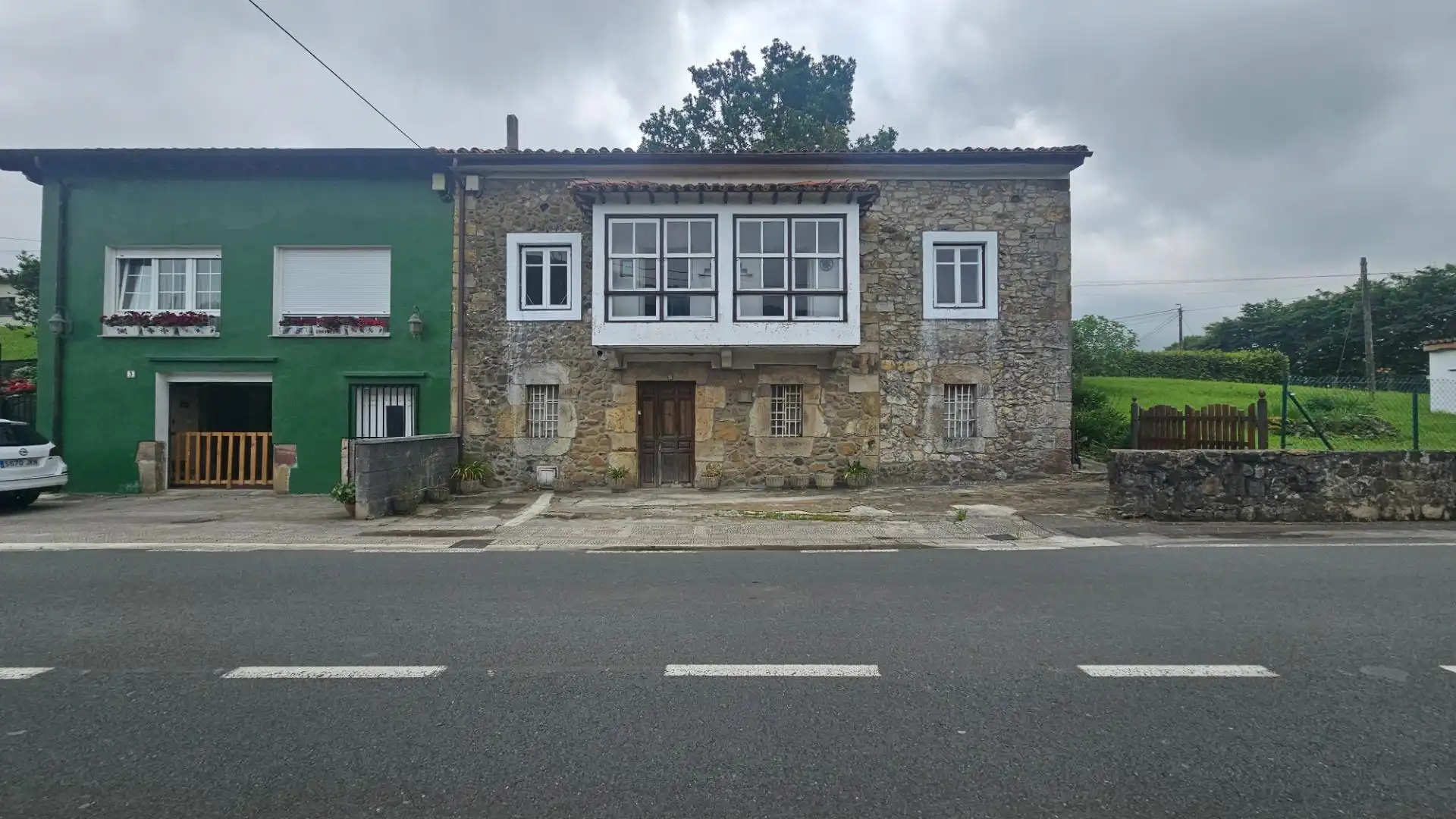 Vista exterior de Casa o chalet en venta en Medio Cudeyo con Jardín privado, Terraza y Trastero