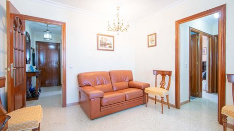Foto 4 de Piso en venta en Grupo Los Príncipes, Villegas, Sevilla Capital