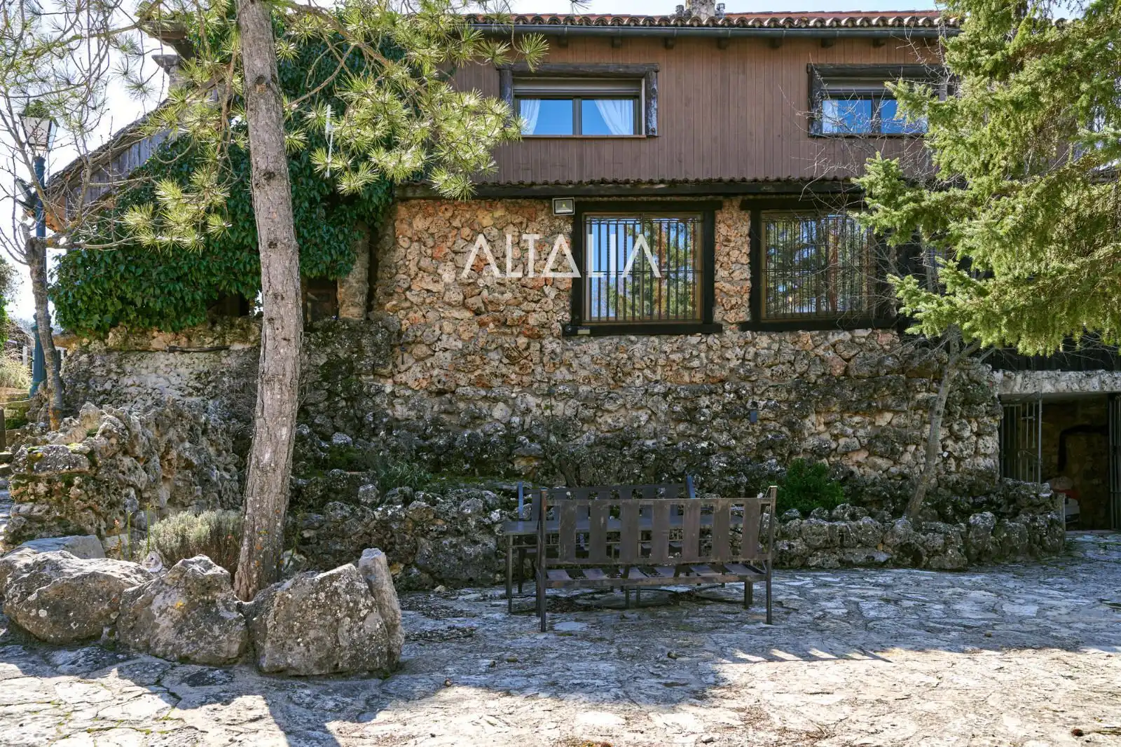 Exterior view of Buildings for sale in Las Majadas  