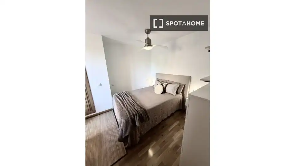 Appartamento con terrazza in affitto a Puente de Vallecas, imagen 17