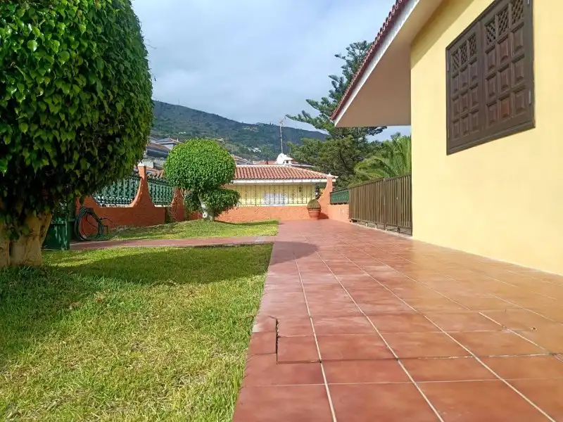 Piso de alquiler en Calle Araucaria, -1, Icod de los Vinos pueblo