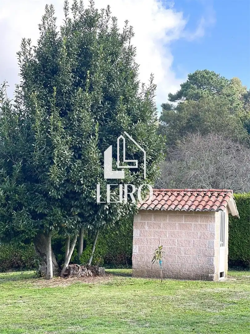 Casa o chalet en venta en Santiago de Compostela  con Jardín privado