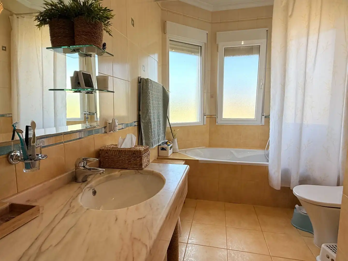 Baño de Casa o chalet en venta en Rojales con Aire acondicionado, Calefacción y Jardín privado
