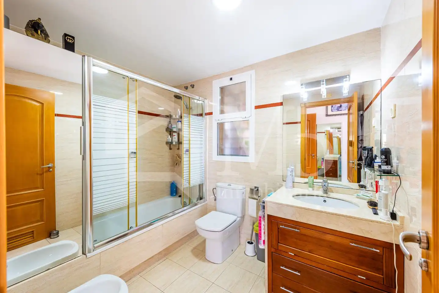 Badezimmer von Dachboden zum Verkauf in Vélez-Málaga mit Klimaanlage, Terrasse und Abstellraum