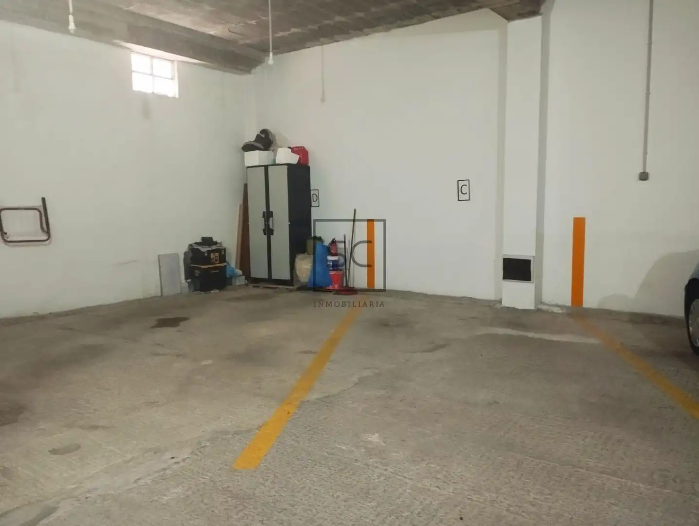 Parkplatz von Wohnung zur Miete in Narón mit Heizung und Balkon