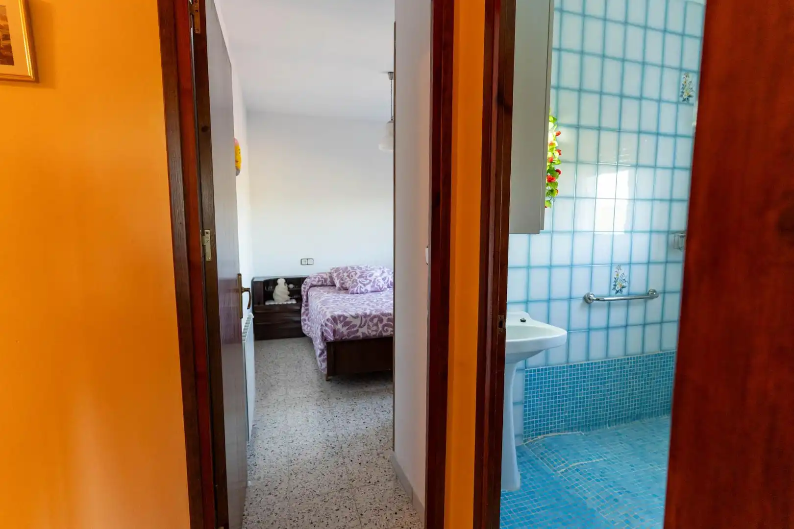 Baño de Casa o chalet en venta en Olesa de Montserrat con Calefacción, Trastero y Piscina