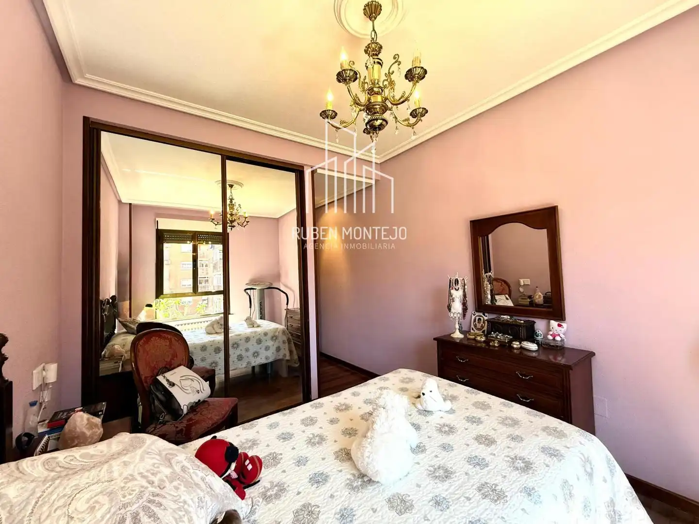 Bedroom of Flat for sale in Salamanca  with Heating, Terrace and Storage room