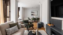 Sala d'estar de Dúplex en venda en  Madrid Capital amb Aire condicionat, Calefacció i Terrassa