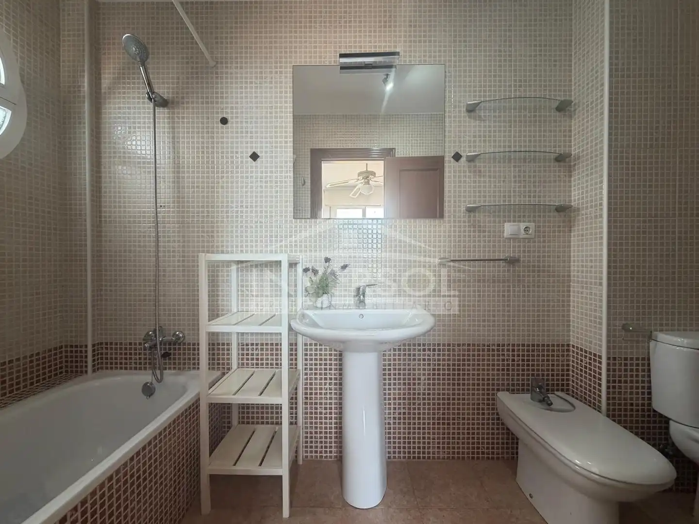 Baño de Ático en venta en El Ejido con Aire acondicionado, Calefacción y Terraza