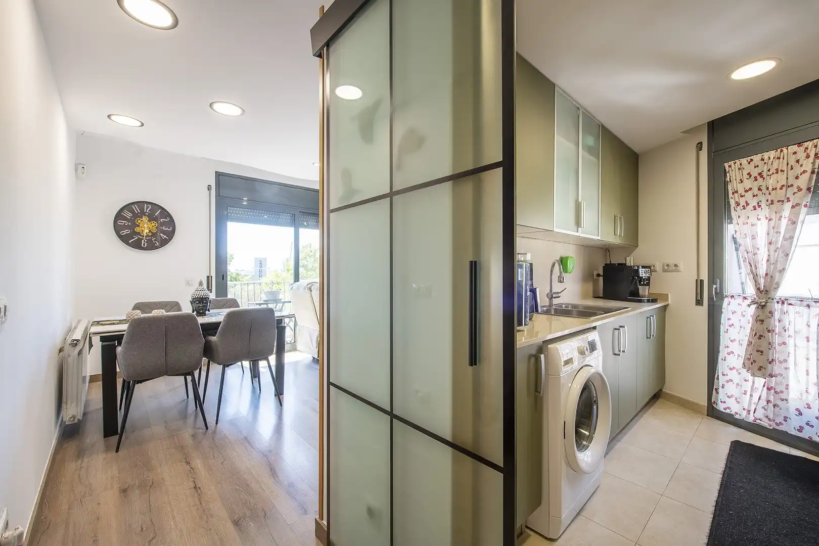 Cocina de Piso en venta en Banyoles con Calefacción, Trastero y Balcón