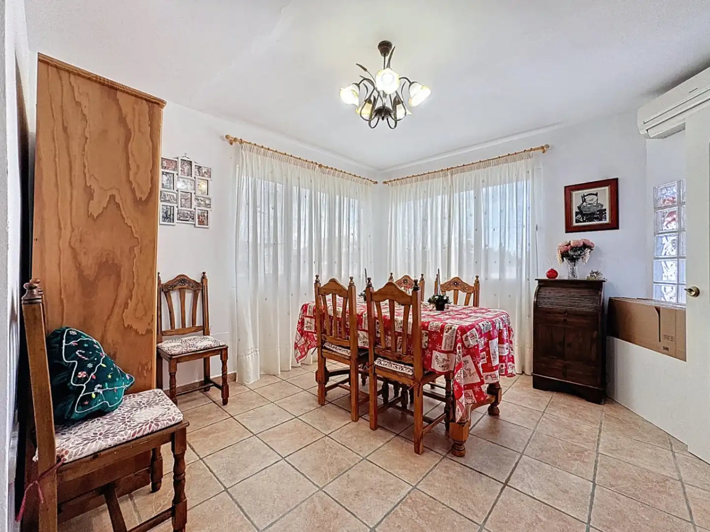 Comedor de Casa o chalet en venta en La Nucia con Aire acondicionado, Jardín privado y Terraza