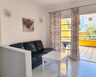 Dormitori de Apartament de lloguer en San Bartolomé de Tirajana amb Balcó