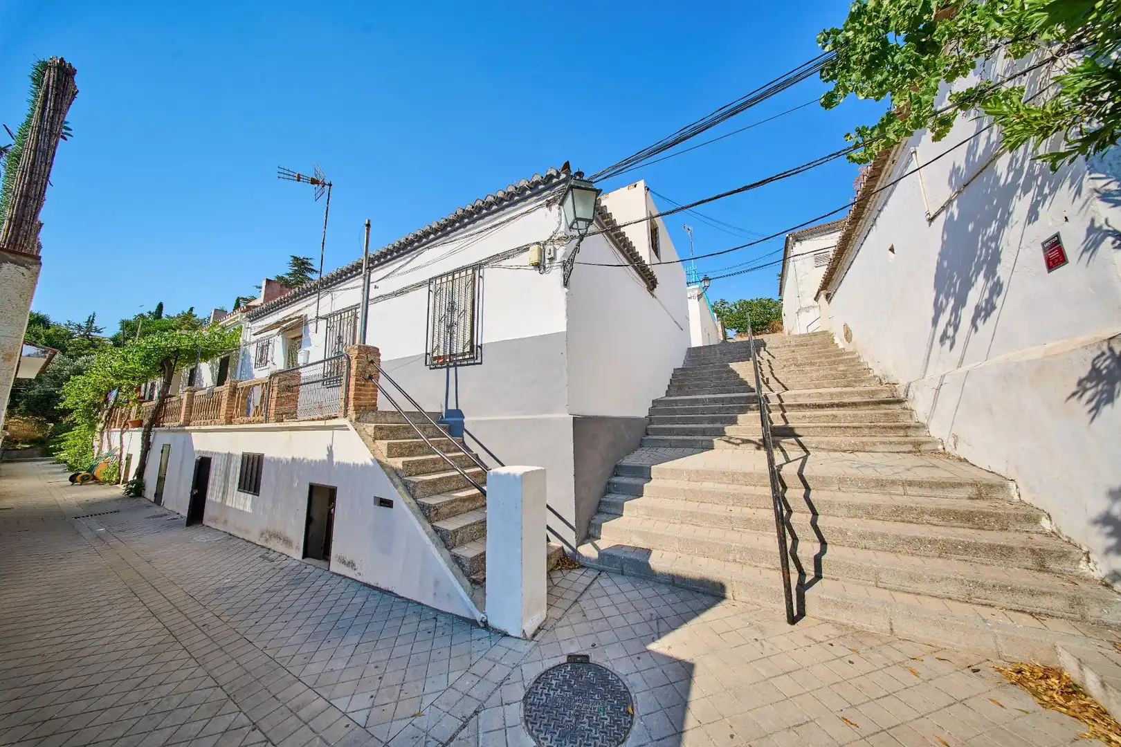 Vista exterior de Casa o xalet en venda en Granada