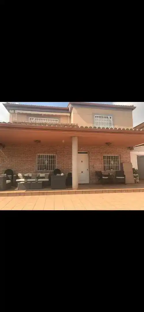 Terraza de Casa o chalet en venta en Torrent con Aire acondicionado, Piscina y Balcón