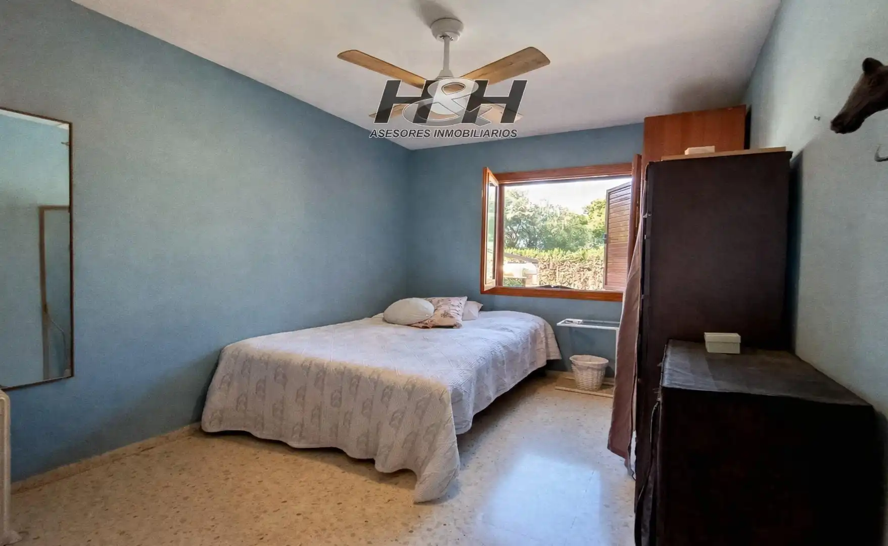 Dormitori de Casa o xalet en venda en Riba-roja de Túria amb Aire condicionat, Calefacció i Jardí privat
