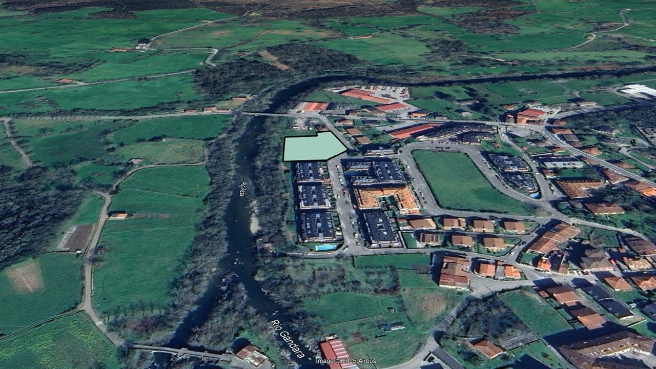 Exterior view of Office for sale in Ramales de la Victoria