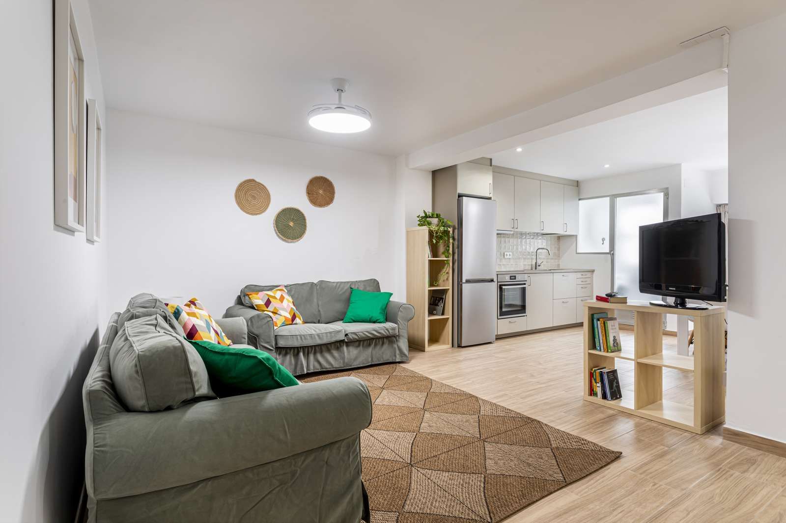 Sala d'estar de Apartament per a compartir en  Valencia Capital amb Aire condicionat, Calefacció i Terrassa