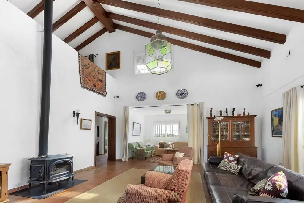 Chalet con piscina en venta en Altos de Estepona, imagen 3
