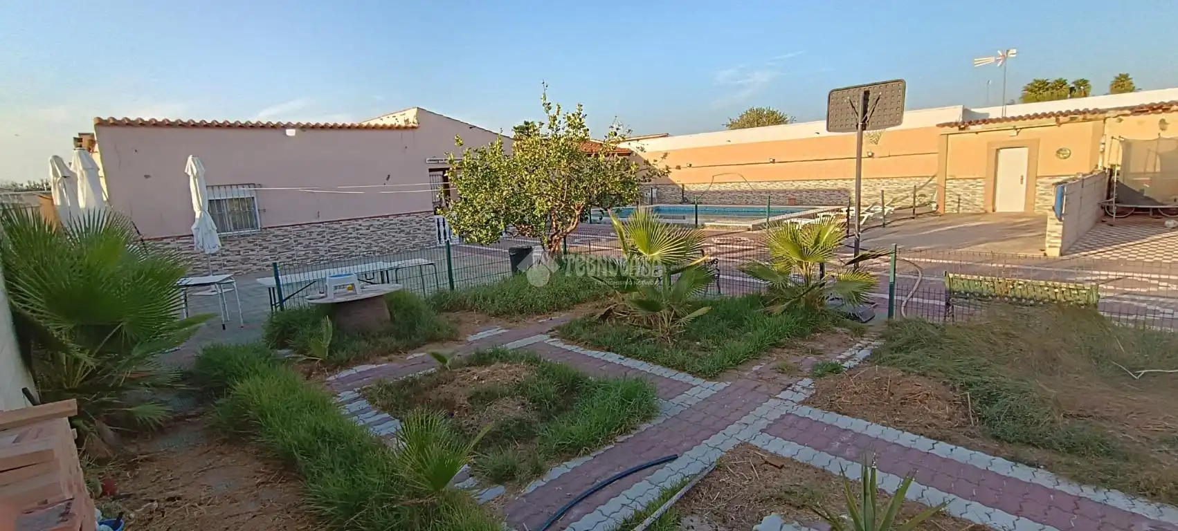 Finca rústica en venda en Dos Hermanas amb Aire condicionat, Terrassa i Piscina