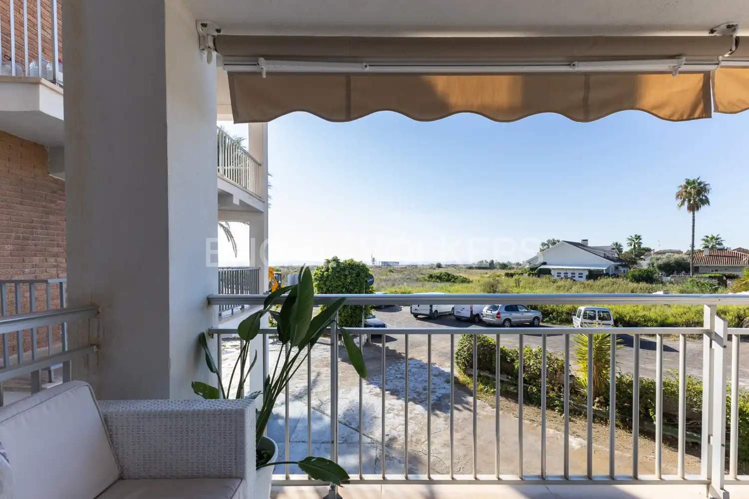 Vista exterior de Apartament en venda en Sagunto / Sagunt amb Aire condicionat, Calefacció i Terrassa