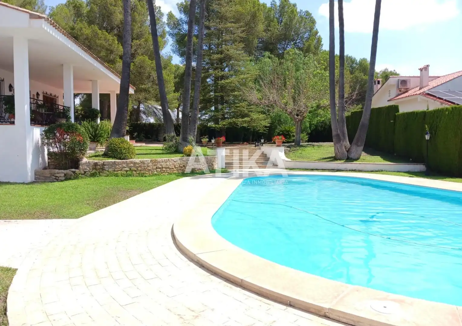 Jardí de Casa o xalet en venda en Ontinyent amb Aire condicionat, Calefacció i Jardí privat