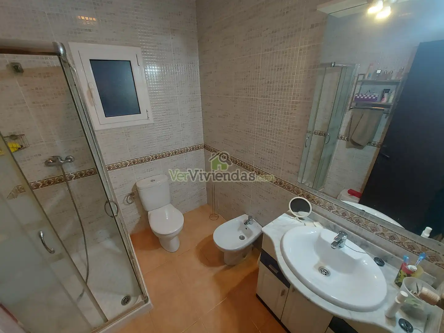 Baño de Casa o chalet en venta en Olesa de Montserrat con Calefacción, Jardín privado y Terraza